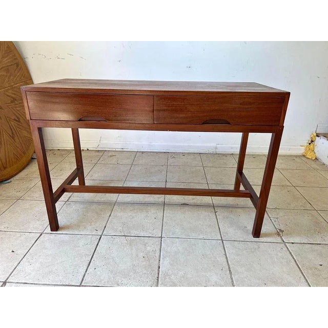 Mid Century Danish Teak Table Desk on Stand. 1960s. For Sale In Washington DC - Image 6 of 10