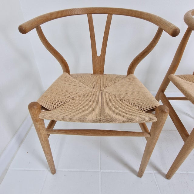 CH24 Wishbone Chairs by Carl Hansen & Son, Denmark, Set of 5 For Sale - Image 13 of 16