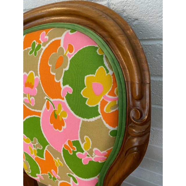 Early 1900s Victorian Wooden Armchair Upholstered in Vintage Colorful Groovy Print Fabric and Green Velvet For Sale - Image 12 of 12