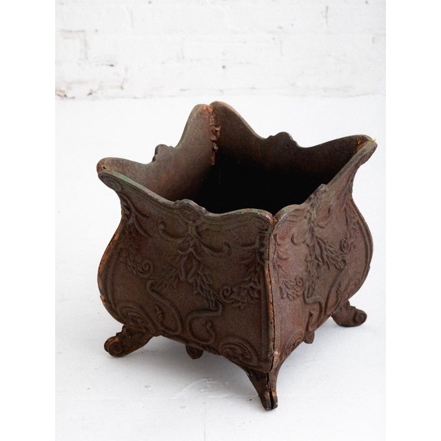 Early 20th Century French Art Nouveau Cast-Iron Planter For Sale - Image 5 of 7