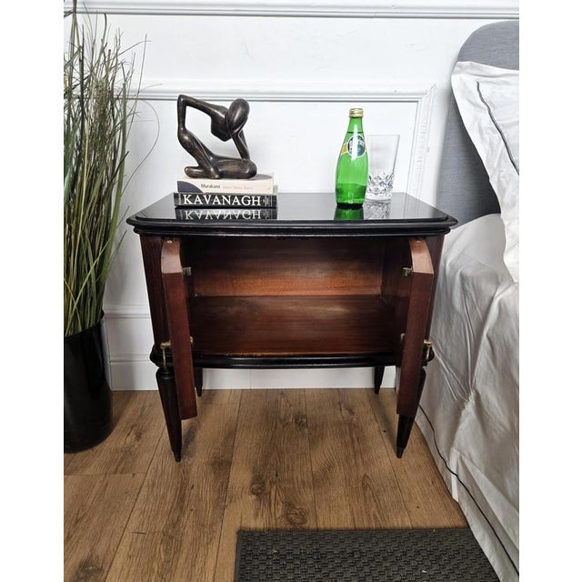 Mid-Century Art Deco Italian Nightstands in Walnut Glass Top, 1950s, Set of 2 For Sale - Image 4 of 10