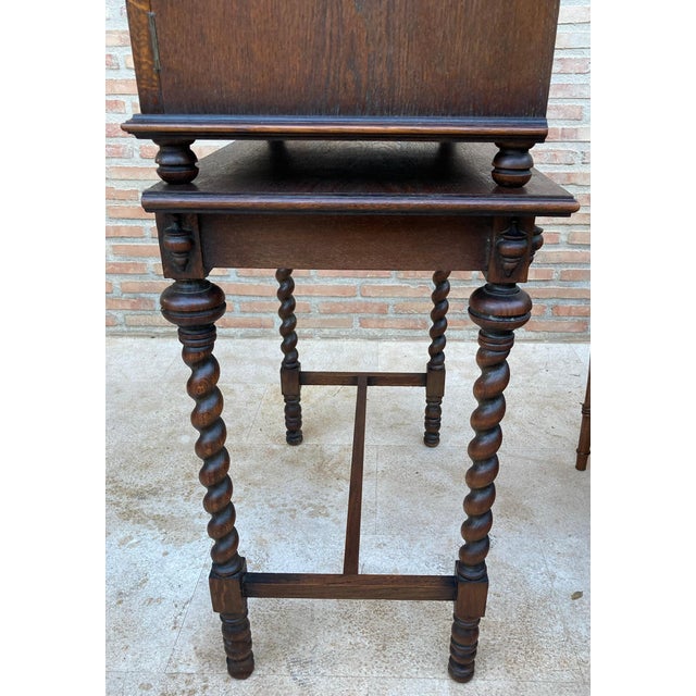 French Cutlery Cabinet In Oak With Four Drawers, 1920s For Sale - Image 14 of 18