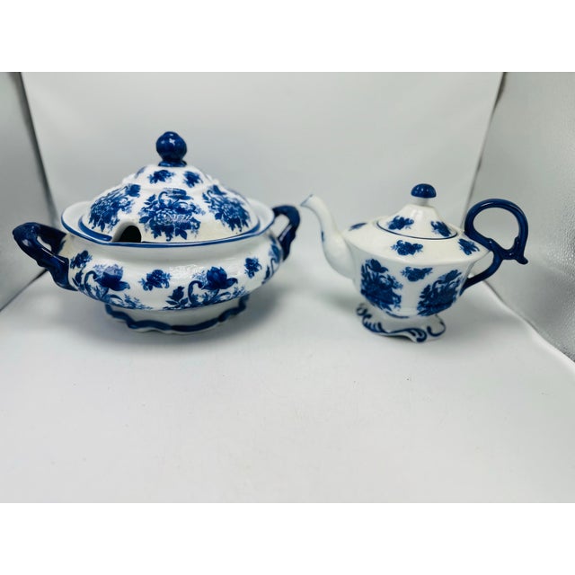 Antique Blue and White Soup Tureen and Tea Pot For Sale In Charleston - Image 6 of 11