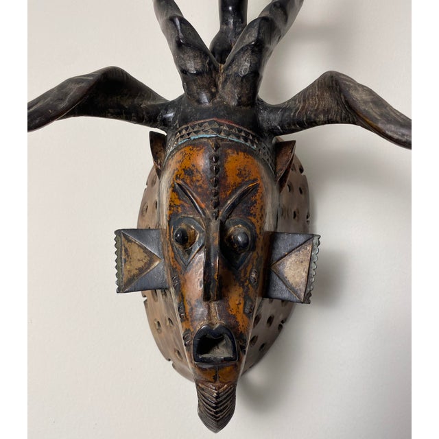 Guro Style African Carved Wood Horned Antelope Mask With Figure, Côte D’Ivoire For Sale - Image 10 of 12