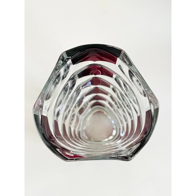Vintage Small French Triangle Red and Clear Contemporary Modern Glass Vase For Sale - Image 4 of 6