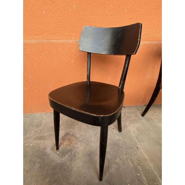 Beautiful and rare set of 6 bentwood bistro-style cafe chairs, made by the renowned Swiss manufacturer Horgen Glarus. They...