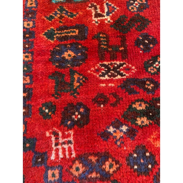 Persian Persian Shiraz Wool Hand-Knitted Rug From the Mid-20th Century For Sale - Image 3 of 8