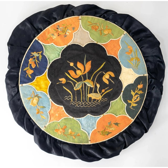 19th Century Fine Chinese Silk Embroidered Round Pillow Case Cover For Sale - Image 11 of 11