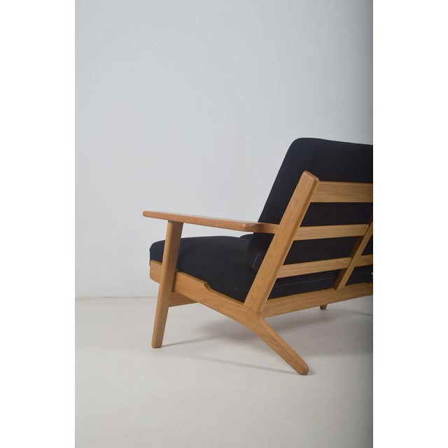 Danish Sofa GE-290 Designed attributed to Hans Wegner for Getama For Sale - Image 3 of 11