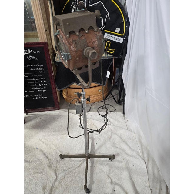 Industrial Mid 20th Century Industrial Ward Leonard Fresnel Stage Light Floor Lamp on Rolling Stand For Sale - Image 3 of 6