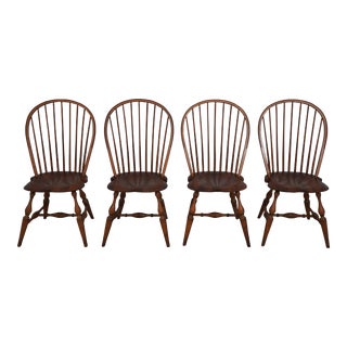 Set of 4 Hale of Vermont Windsor Dining Room Chairs For Sale