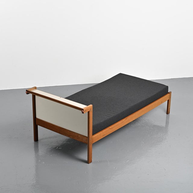 André Sornay Mahogany Bed with Tigette System by André Sornay, 1960 For Sale - Image 4 of 14