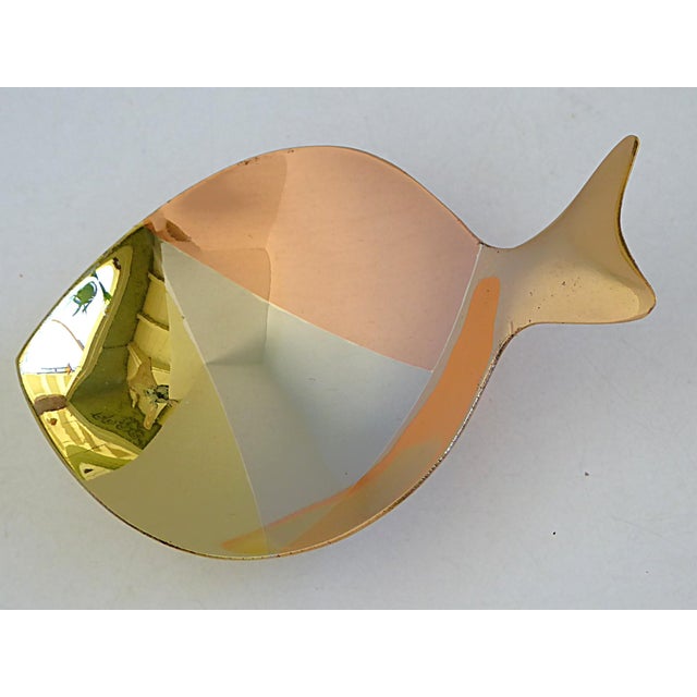 Pair 3-Metal Fish Form Small Footed Vessels by E. Cabello, Mexico 1960s For Sale In Miami - Image 6 of 9