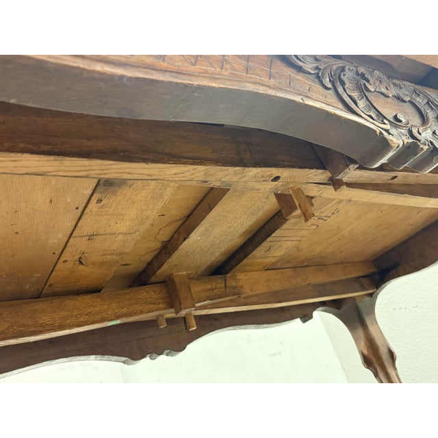French Louis XV Extension Dining Table, Mid 20th Century For Sale - Image 12 of 12