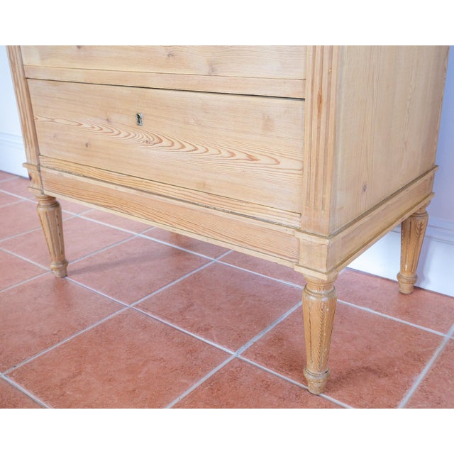 Gustavian Swedish Stripped Pine Blonde Chest of Six Drawers by Karl Johan, 1840s For Sale - Image 6 of 18