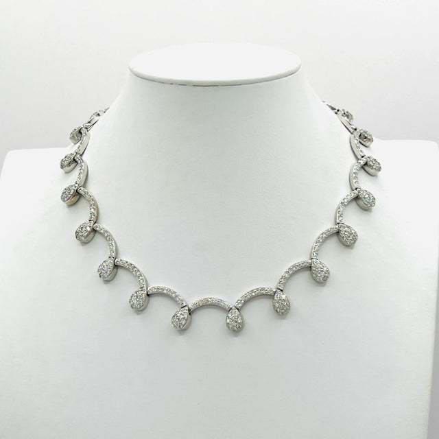 Early 21st Century White Round Diamond Necklace in 18k White Gold & Black Rhodium For Sale - Image 5 of 7