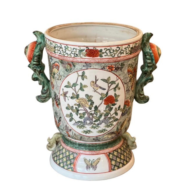 Chinoiserie Early 20th Century Large Lidded Ginger Jar For Sale - Image 3 of 10
