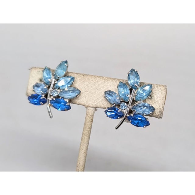 Napier Vintage Signed Napier Blue Ombre Rhinestone Leaf Clip Earrings- 2 Pieces For Sale - Image 4 of 7