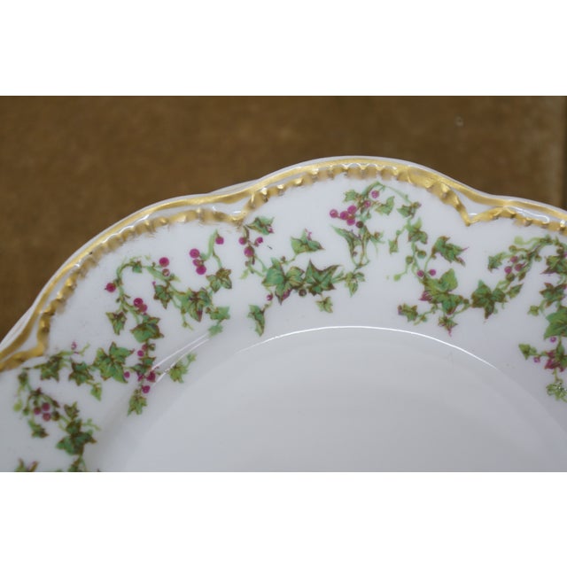 White Antique Haviland Limoges France Scalloped Holly Berry Wreath Plates 6" - Set of 6 For Sale - Image 8 of 9