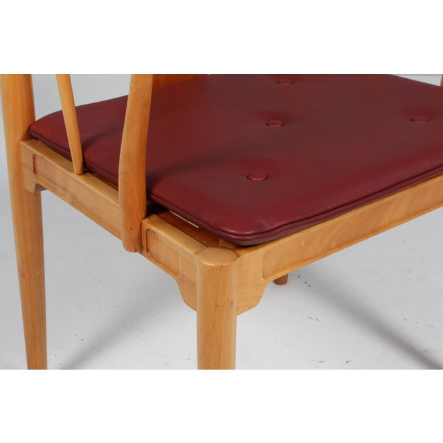 Fritz Hansen Chinese 4283 Chair attributed to Hans J. Wegner for Fritz Hansen For Sale - Image 4 of 8