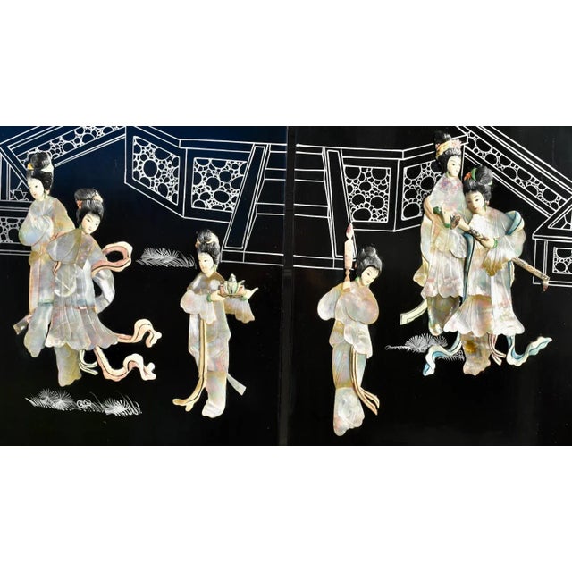 1980s Vintage Rounded Four Section Asian Screen W/Semi-Precious & Stone Applique's For Sale - Image 5 of 12