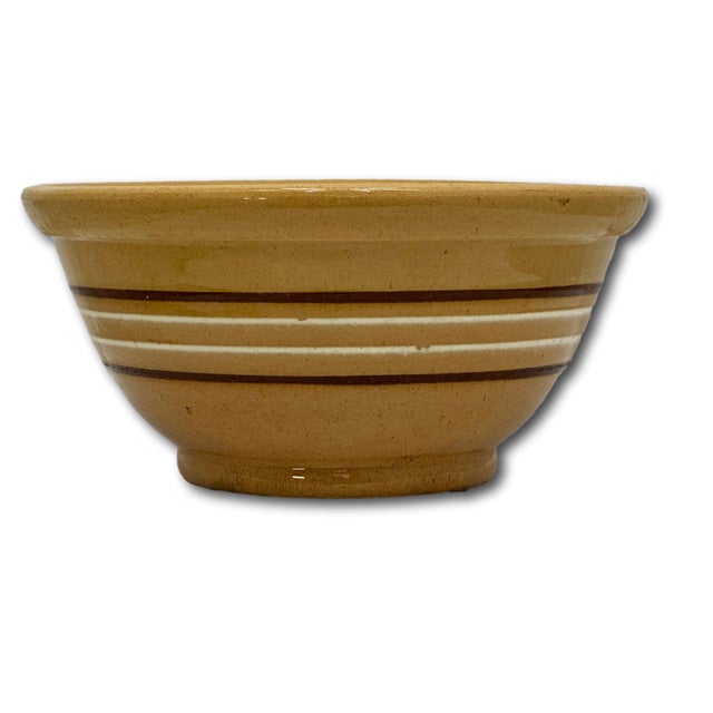 American Nice Smaller 8 Inch Size Antique Thick - Heavy Brown & White Banded Yellow Ware Kitchen Batter Mixing Bowl - Late 1800s For Sale - Image 3 of 13