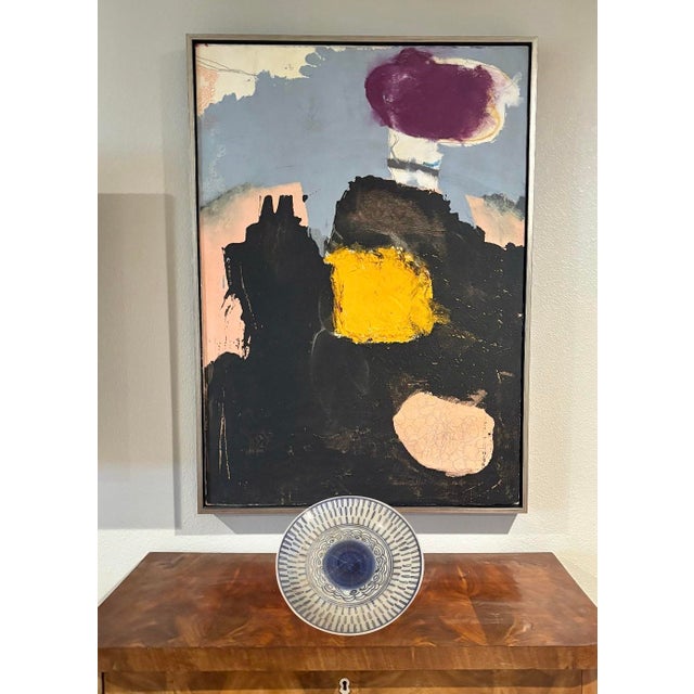 Fine antique blue and white plate/shallow bowl. This Asian bowl would have been exported to Europe in the 20th century....