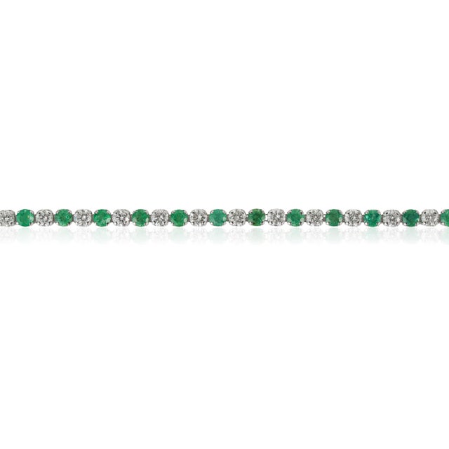 1.76ct Emerald & 1.87ct Diamond Alternate Tennis Bracelet in 14k White Gold For Sale - Image 4 of 18