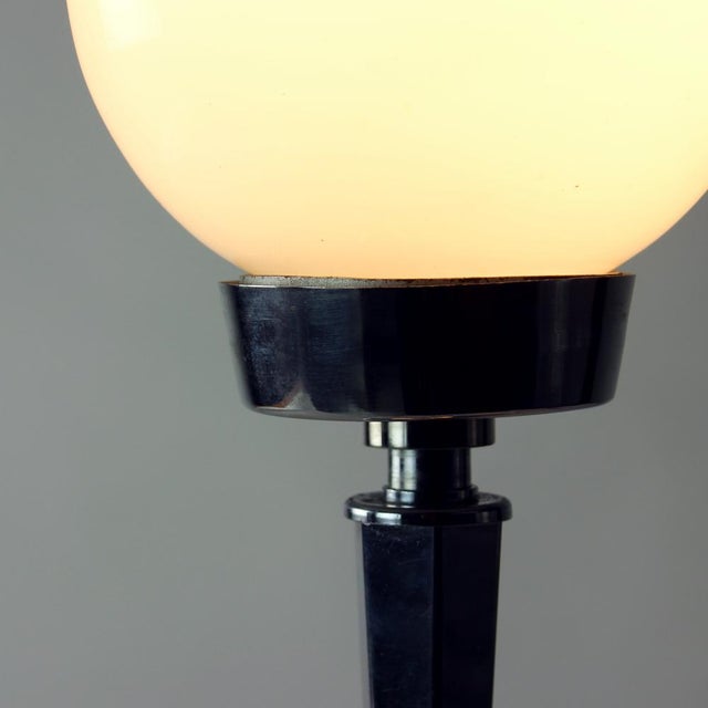 Art Deco Table Lamp in Chrome and Glass, 1940s For Sale - Image 7 of 12