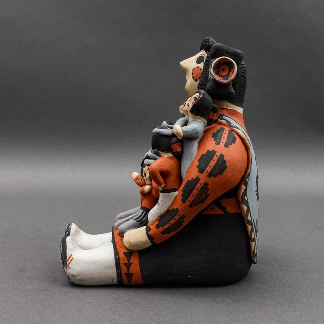 Mid 20th Century Mid 20th Century Chris Fragua Jemez Pueblo Storyteller 8 Children Pottery Sculpture Figure For Sale - Image 5 of 9