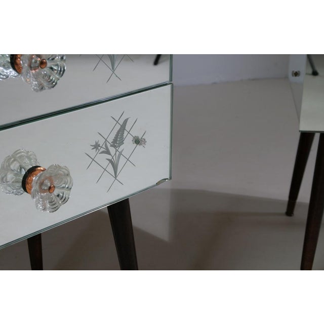 Brown Art Deco Mirrored Bedside Tables, 1950s, Set of 2 For Sale - Image 8 of 18