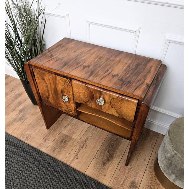 Italian Art Deco Walnut Waterfall Dry Bar, 1940s For Sale - Image 10 of 12