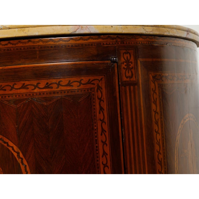 Neoclassical Italian Neoclassical 18th Century Walnut Demilune Cabinet with Marquetry Décor For Sale - Image 3 of 12