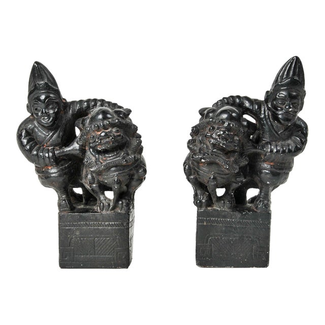 Mid 20th Century Rare Pair of Asian Art Foo Dog Guardian Lion Bookends With Figures For Sale