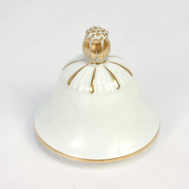 Antique Meissen Jugendstil Porcelain Covered Urn or Vase With Pansies & Violets For Sale - Image 12 of 18