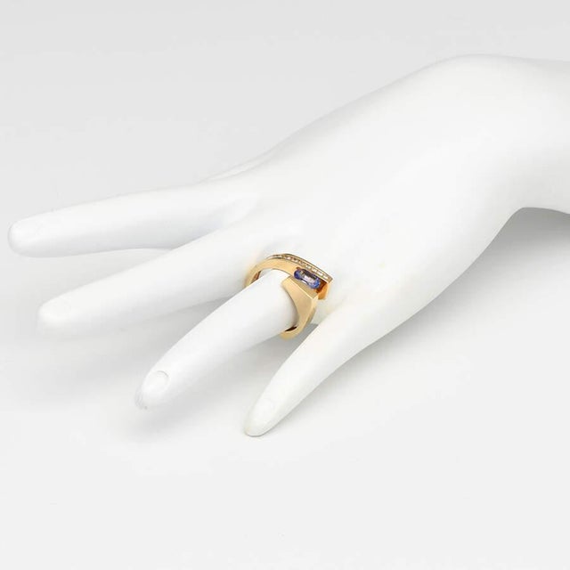 2000 - 2009 14KY Tanzanite(0.60) & Diamond(0.25) Ring, size 5.5 For Sale - Image 5 of 5