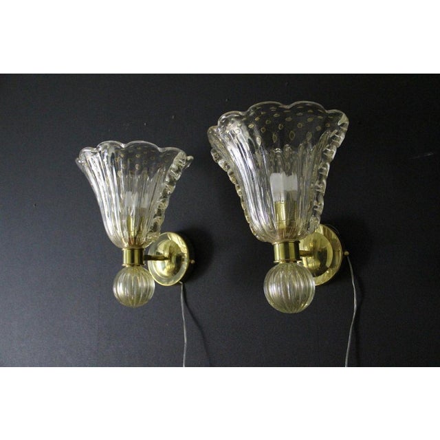 Trumpet-Shaped Gilded Murano Glass Polugoso Wall Sconces, 1990s, Set of 2 For Sale - Image 7 of 16