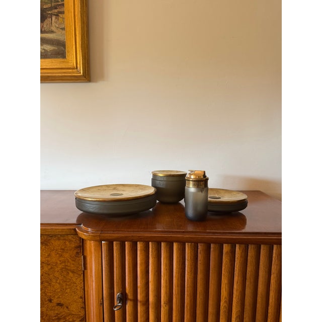 Yellow Murano glass smoking set VeArt, Murano Italy 1970 Glass, brass Large Ashtray: H 7 × 24 × 24 cm Small Ashtray: H 5 ×...