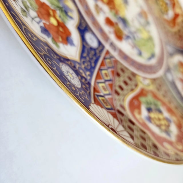 Royal Blue Imari by Heygill Decorative Wall Accent Display Vintage Porcelain Round Serving Platter For Sale - Image 8 of 12