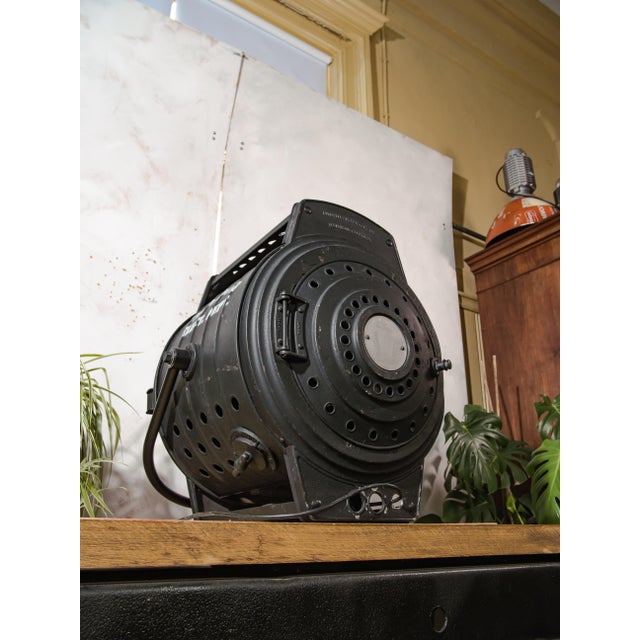 Large Hollywood Film Spotlight from Bardwell & McAlister, 1940s For Sale - Image 10 of 18