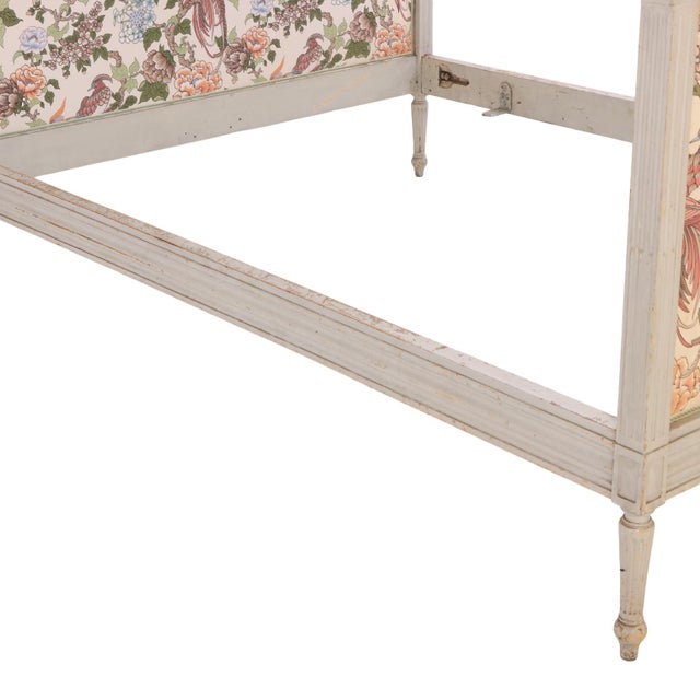 White Painted Louis XVI Style French Full Size Bed or Daybed, c.1880. For Sale - Image 8 of 9