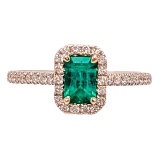 Colombian Emerald Ring With Natural Diamonds: Solid 14k Gold, Emerald Cut 6x4mm, Size 6.75 For Sale