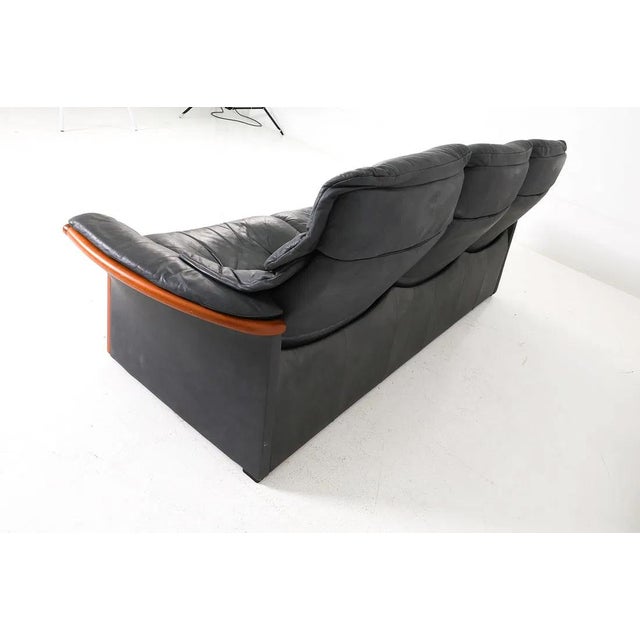 Late 20th Century Ekornes Leather Stressless Eldorado Sofa For Sale - Image 10 of 16