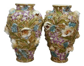 Example of Zsolnay Vases