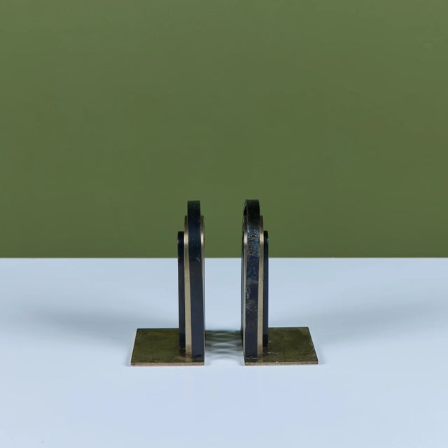 Pair of Arch Bookends by Walter von Nessen for Chase USA For Sale - Image 9 of 18
