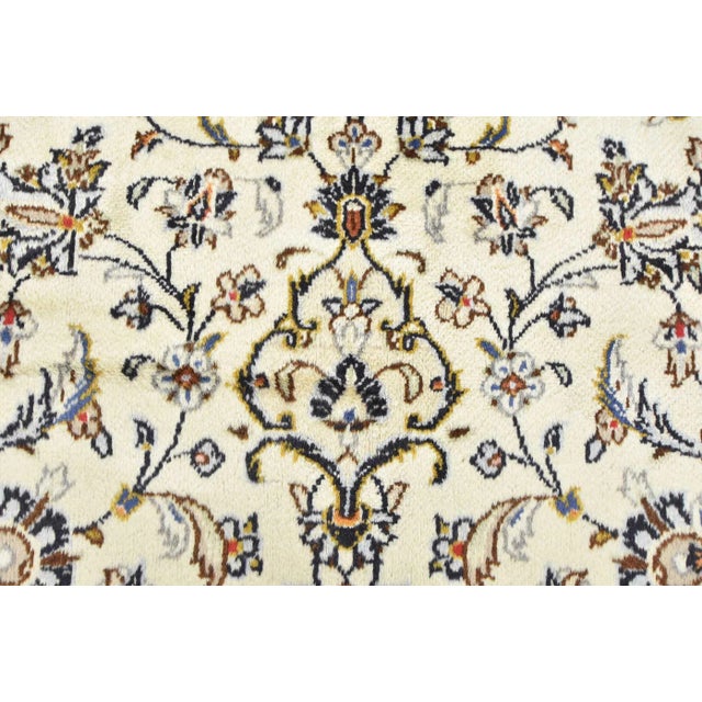 Kashan Rug 8'2'' X 11'7'' Ivory Wool Vintage Traditional Hand-Knotted Carpet For Sale - Image 10 of 14