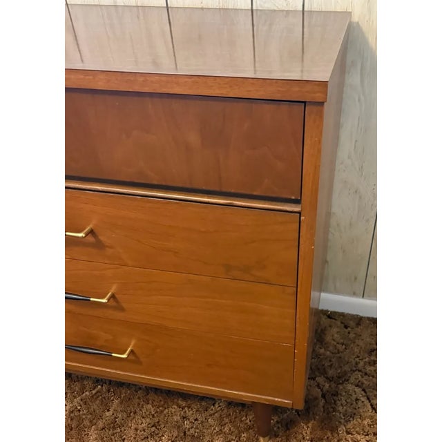 Mid-Century Modern Vintage Mid-Century Modern Walnut 3-Drawer Lowboy Dresser With Brass-Capped Legs and Stylish Black-Gold Handles For Sale - Image 3 of 16