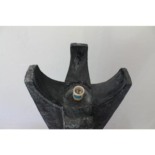 Vintage Postmodern Faux Stone Floor Lamp With Globe Shade – Retro 80's Statement Lighting For Sale - Image 4 of 10