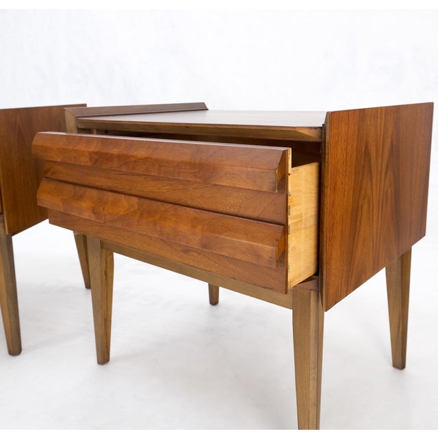 Pair Two Drawers Walnut Mid-Century Modern End Side Night Stands Tables Mint! For Sale - Image 11 of 17