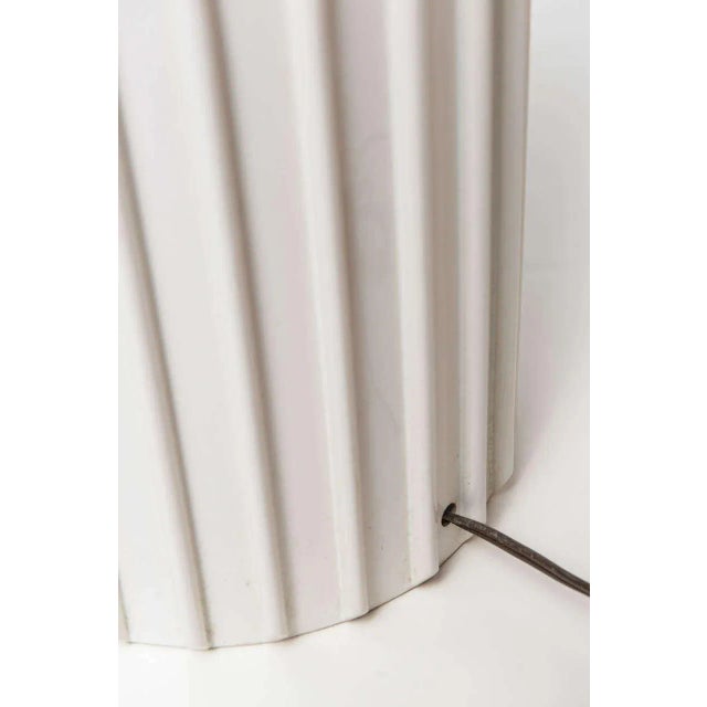 White Pair of White Ridged Table Lamps, Circa 1970s For Sale - Image 8 of 10
